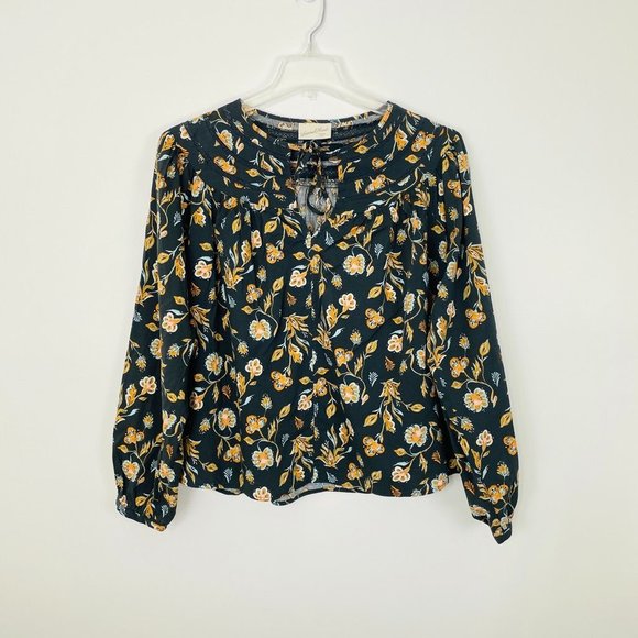 Universal Thread Women Top Medium Long Sleeve Tie Front Blouse Gray Floral New - Picture 3 of 8